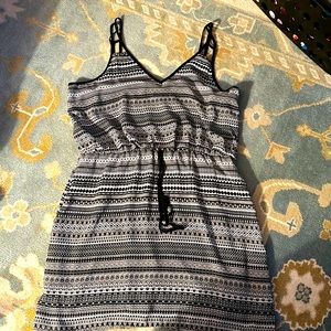 Black and white, short, lined dress
